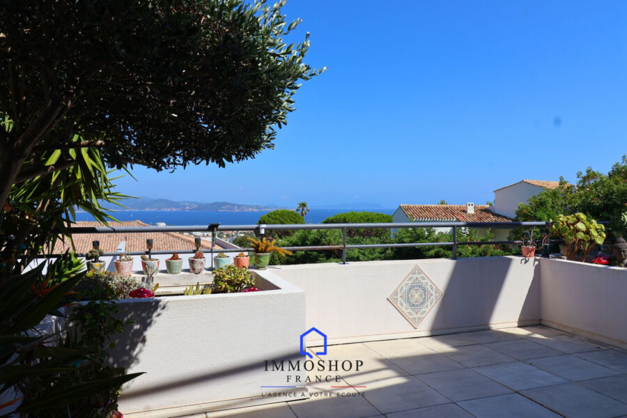 Appartement à vendre à La ciotat — Vue mer — photo 2