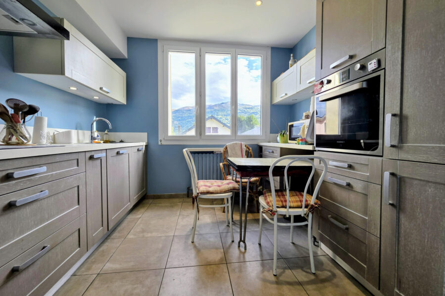 Maison à vendre à Argelès-Gazost — Vue montagne — photo 3
