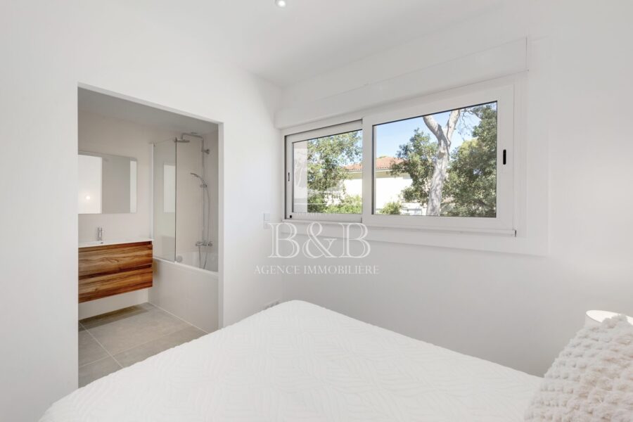 Appartement à vendre à Saint-raphaël — Vue mer — photo 8