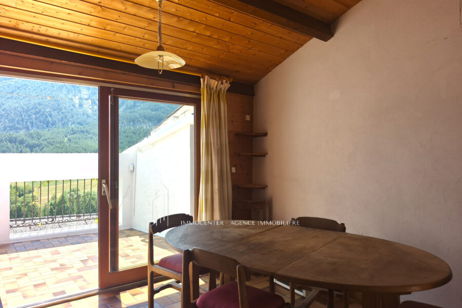 Maison à vendre à Ponet-et-saint-auban — Vue montagne — photo 7