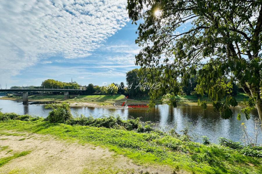 Maison à vendre à Port-sainte-foy-et-ponchapt — Vue fleuve — photo 1