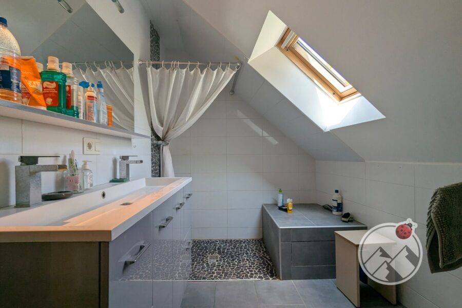 Maison à vendre à Argelès-gazost — Vue montagne — photo 12