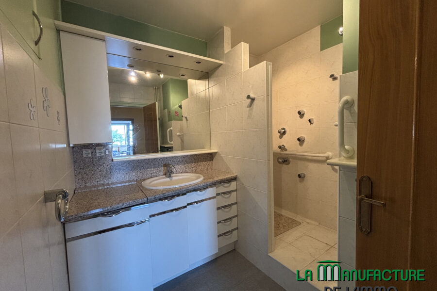 Appartement à vendre à Saint-Étienne — Vue sur la ville — photo 12