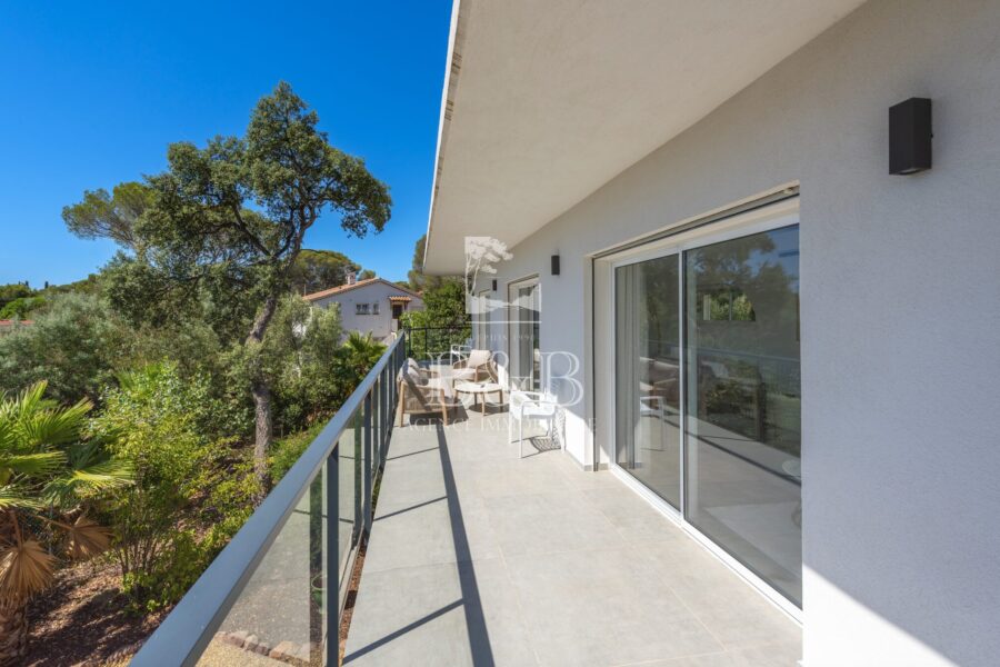 Appartement à vendre à Saint-raphaël — Vue mer — photo 9