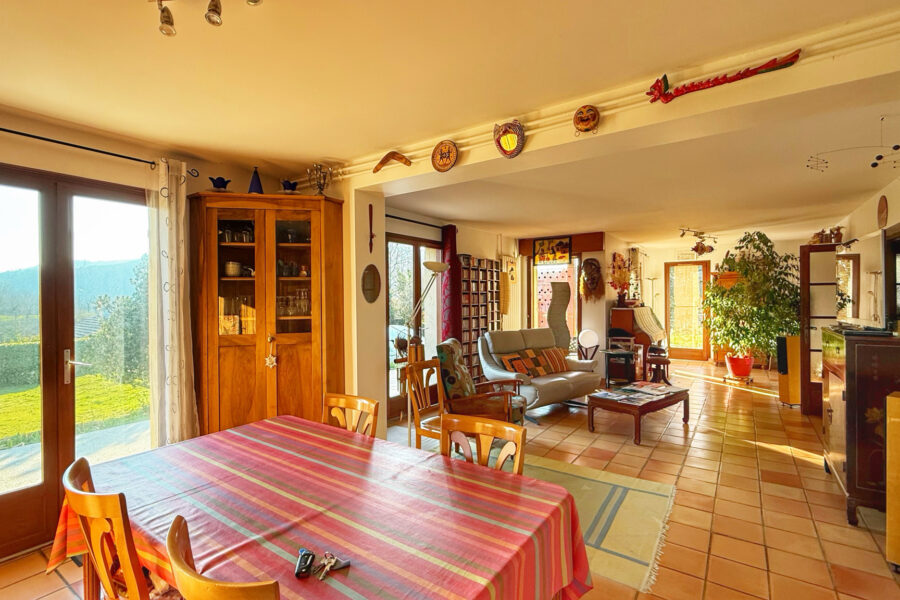 Maison à vendre à Charnècles — Vue montagne — photo 4