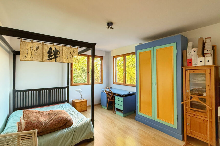 Maison à vendre à Charnècles — Vue montagne — photo 8