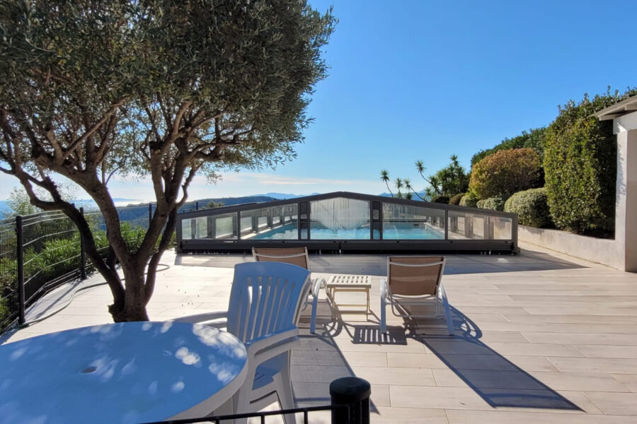 Maison à vendre à Bormes-les-mimosas — Vue mer — photo 5