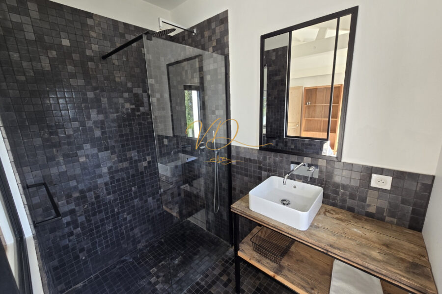 Maison à vendre à La croix-valmer — Vue mer — photo 13