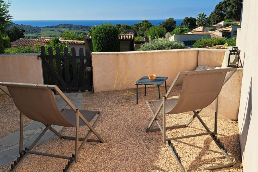 Maison à vendre à La croix-valmer — Vue mer — photo 3