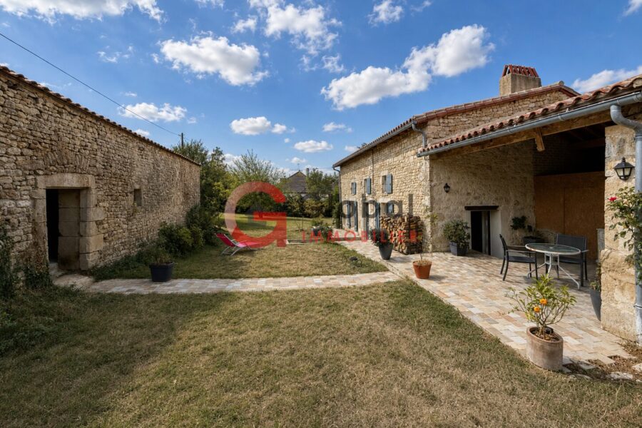 Maison à vendre à Ardin — Vue nature — photo 19