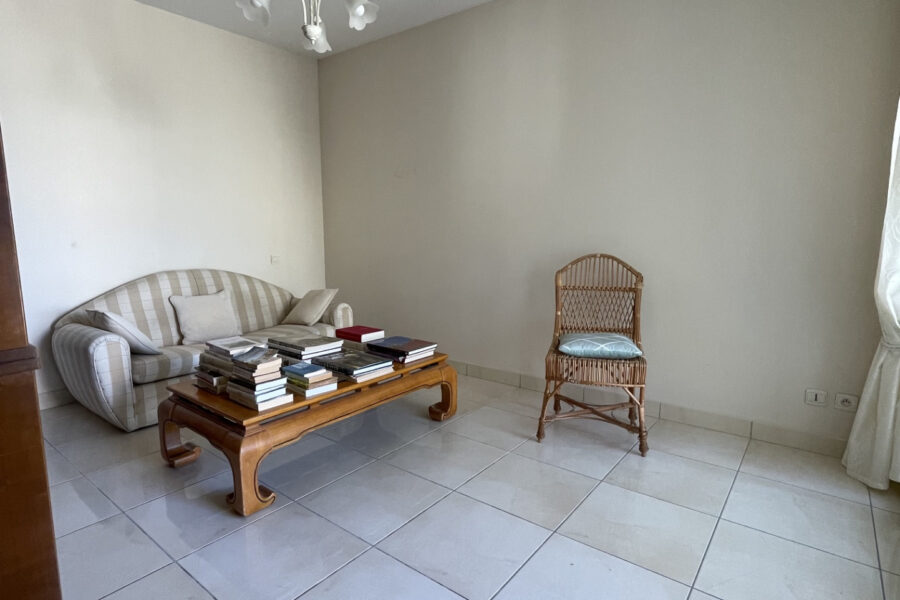 Maison à vendre à Castelnau-de-guers — Vue dégagée — photo 9