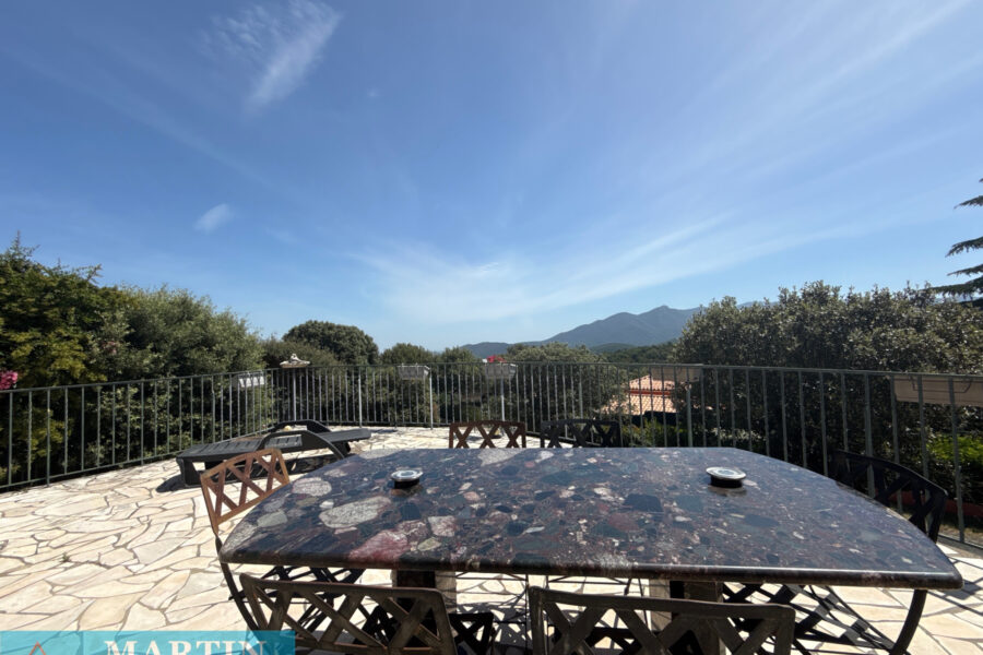 Maison à vendre à Céret — Vue montagne — photo 1