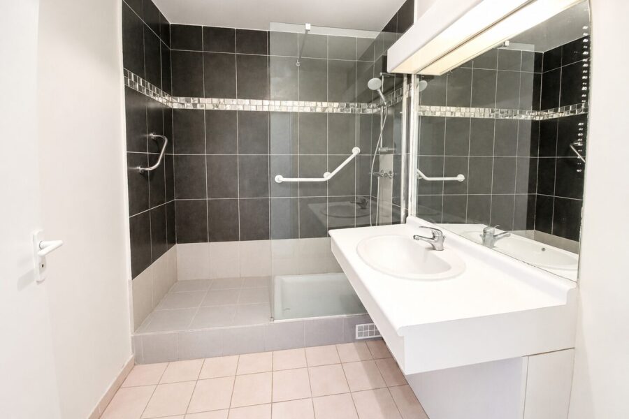 Appartement à vendre à Créteil — Vue parc — photo 6