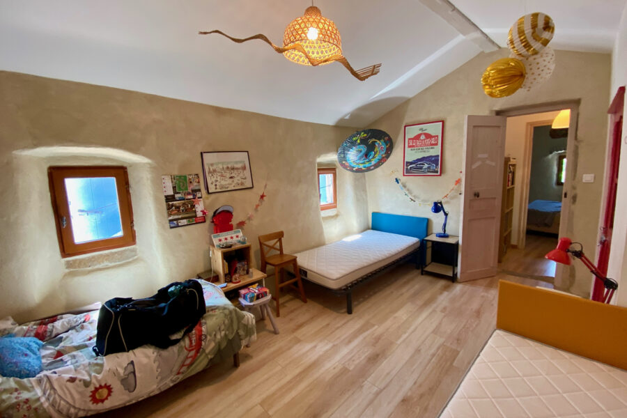 Maison à vendre à Aubenas — Vue montagne — photo 12