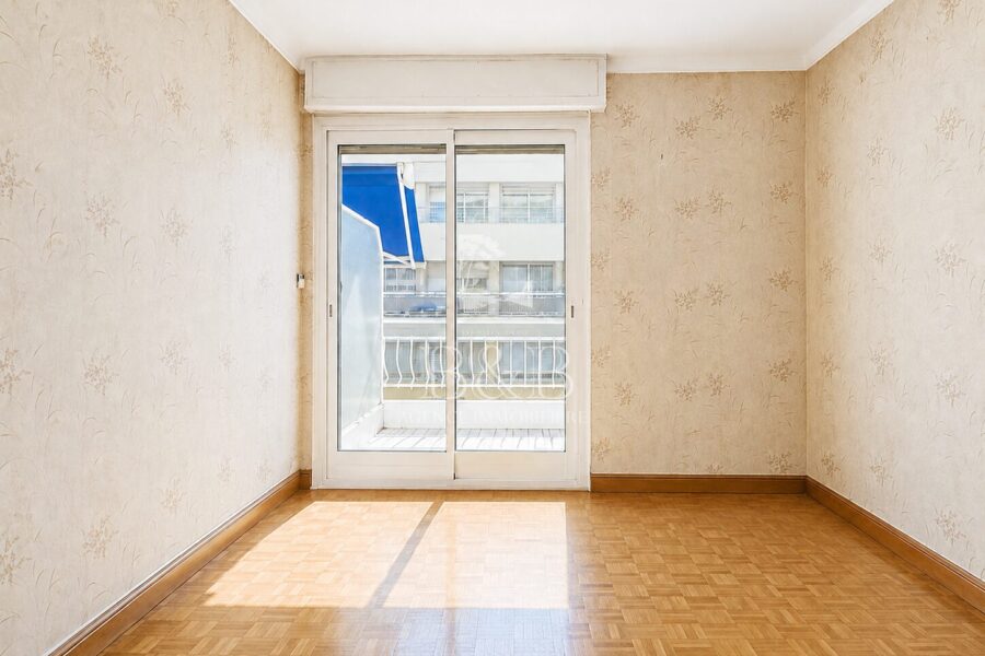 Appartement à vendre à Saint-raphaël — Vue mer — photo 7