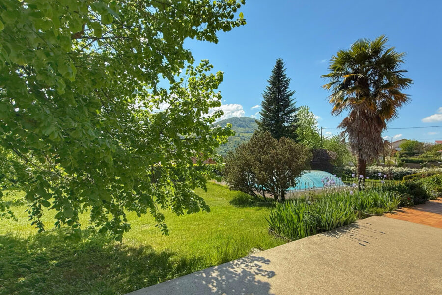 Maison à vendre à Charnècles — Vue montagne — photo 17