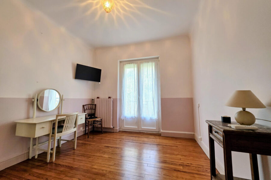 Maison à vendre à Argelès-Gazost — Vue montagne — photo 8