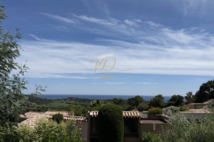 Maison à vendre à La croix-valmer — Vue mer — photo 8