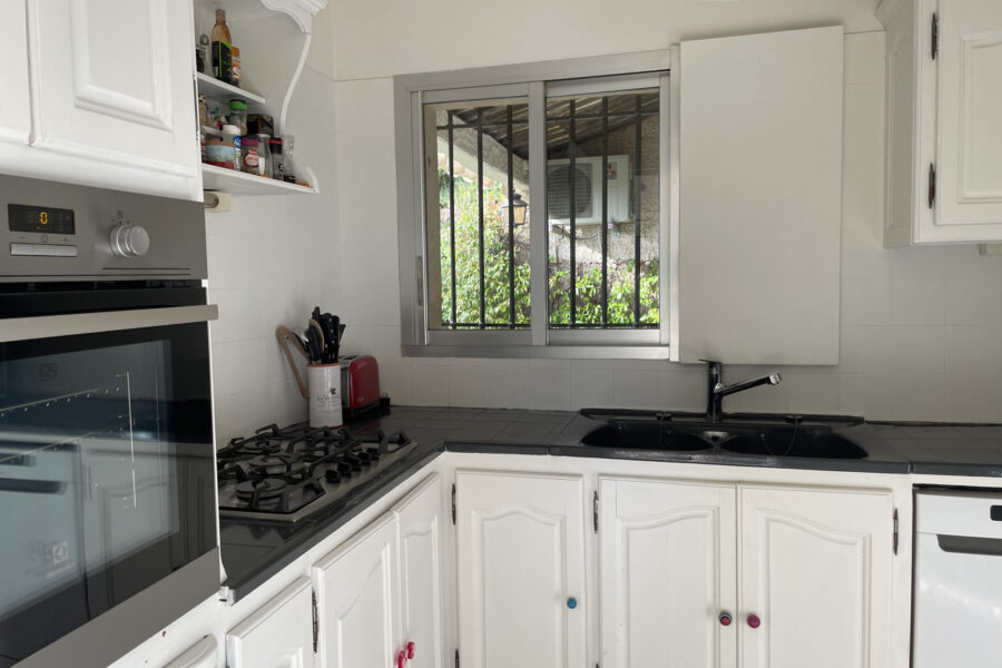 Maison à vendre à Bormes-les-mimosas — Vue mer — photo 11