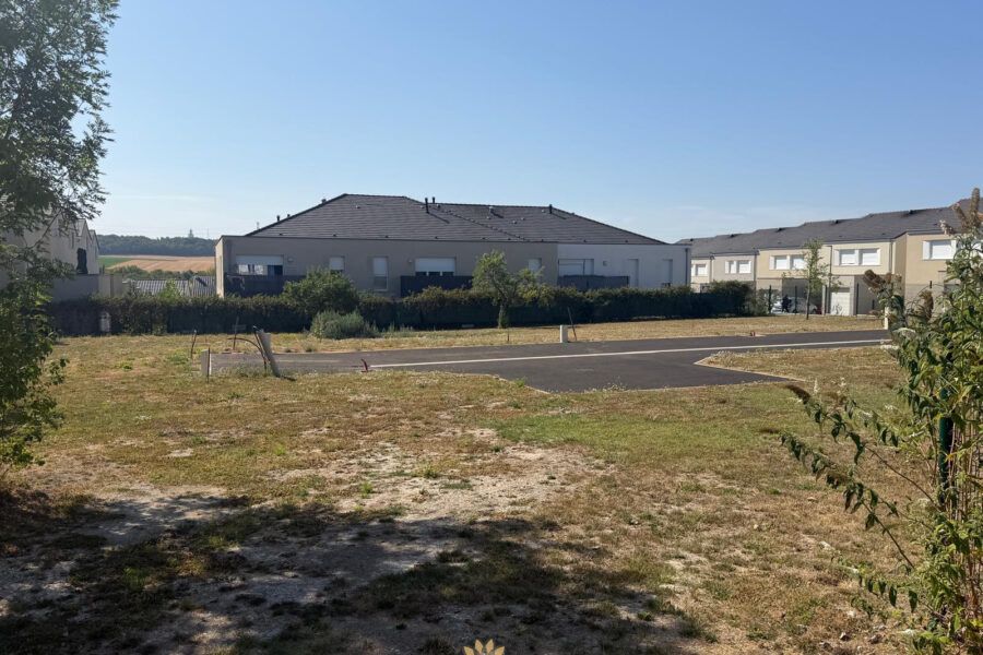 Terrain à vendre à Reims — Vue dégagée — photo 1