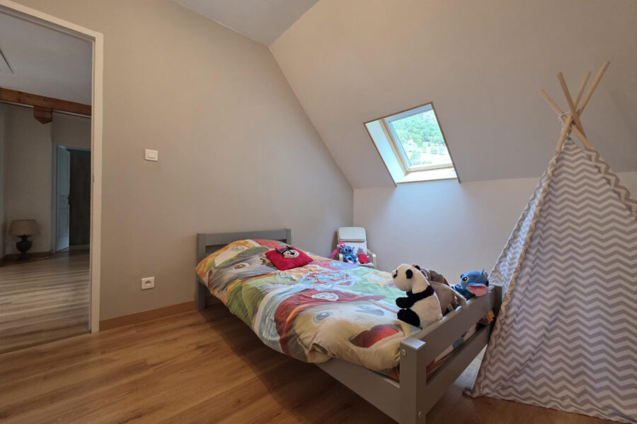 Maison à vendre à Luz-saint-sauveur — Vue montagne — photo 8