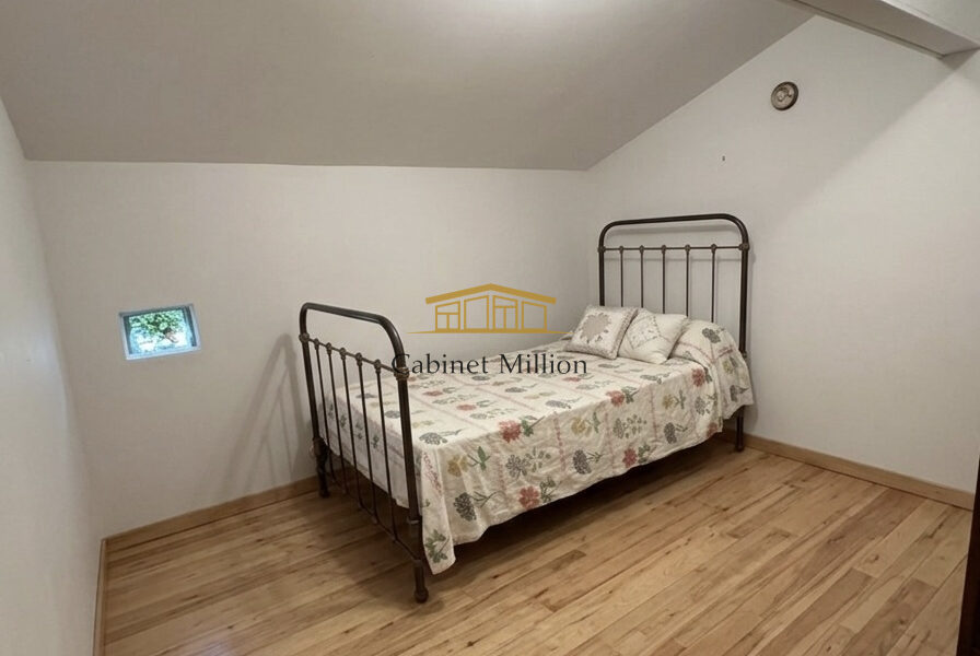 Maison à vendre à Vic-la-gardiole — Vue bassin — photo 7