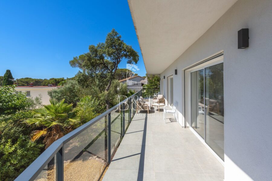Appartement à vendre à Saint-raphaël — Vue mer — photo 5