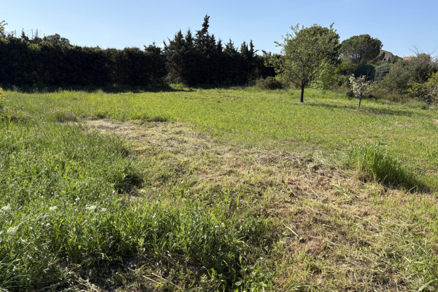 Terrain à vendre à Fouzilhon — Vue dégagée — photo 3