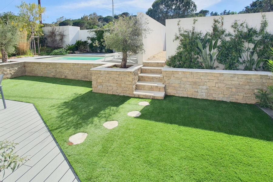 Maison à vendre à Roquebrune-sur-argens — Vue vignes — photo 3