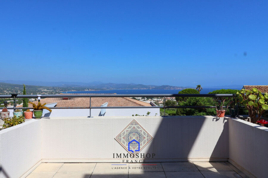 Appartement à vendre à La ciotat — Vue mer — photo 1