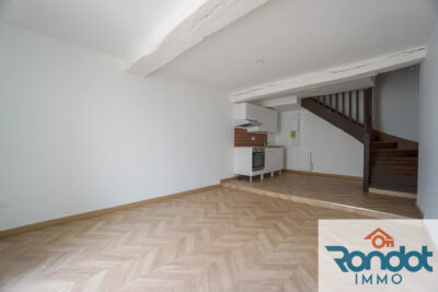 Appartement à vendre à Is-sur-tille