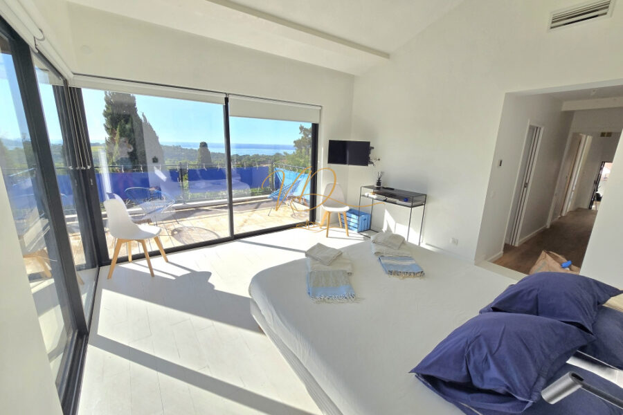 Maison à vendre à La croix-valmer — Vue mer — photo 14