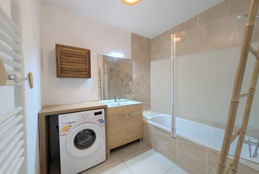 Appartement à vendre à Brignais — Vue sur la ville — photo 10