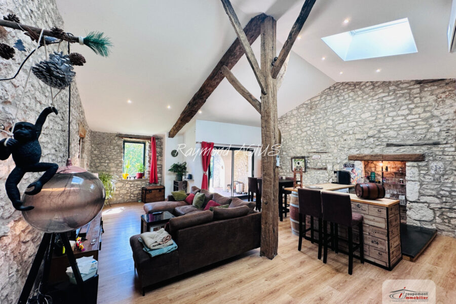 Maison à vendre à Loubès-bernac — Vue vignes — photo 9