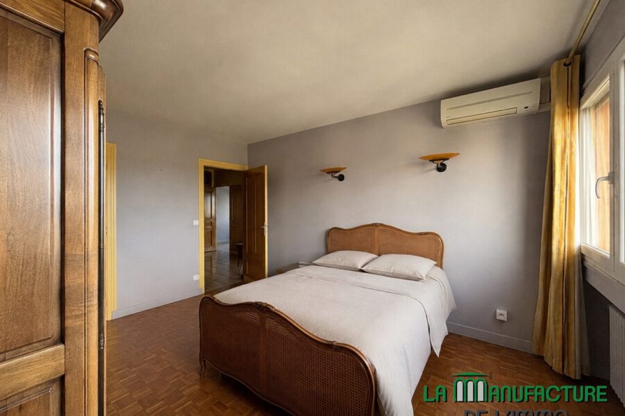 Appartement à vendre à Saint-Étienne — Vue sur la ville — photo 9