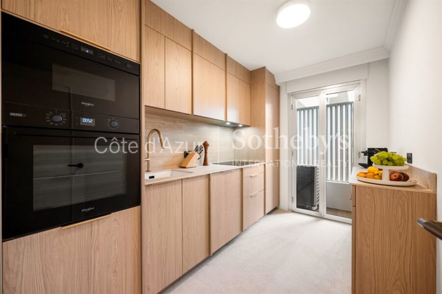 Appartement à vendre à Nice — Vue sur la ville — photo 7