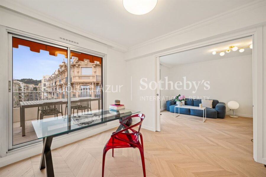 Appartement à vendre à Nice — Vue sur la ville — photo 2