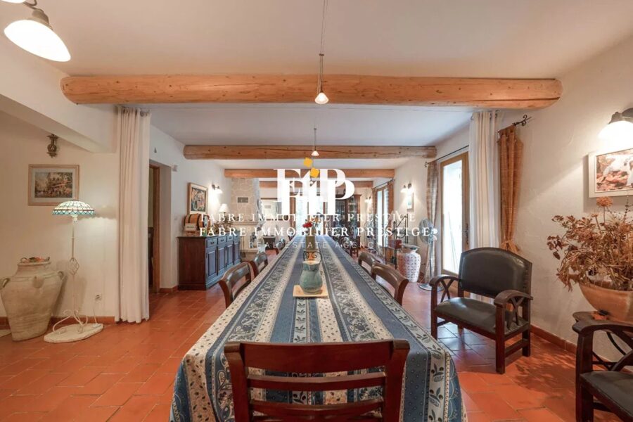 Maison à vendre à Saint-maximin-la-sainte-baume — Vue nature — photo 13