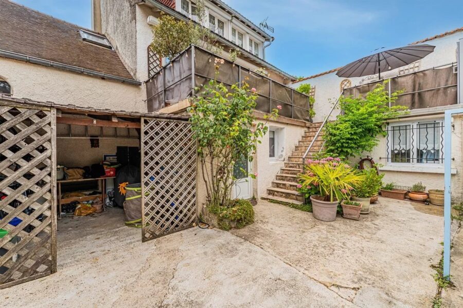 Maison à vendre à Marly-le-roi — Vue parc & jardin — photo 17