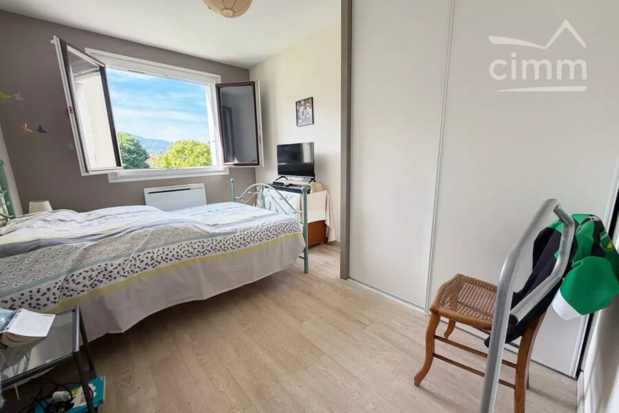 Appartement à vendre à Pontcharra — Vue montagne — photo 11