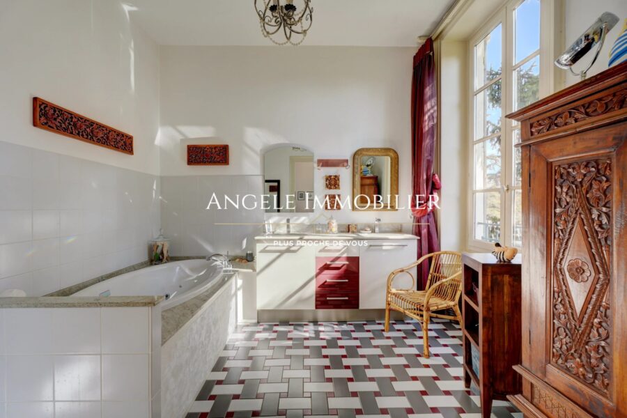 Maison à vendre à Écully — Vue parc & jardin — photo 9