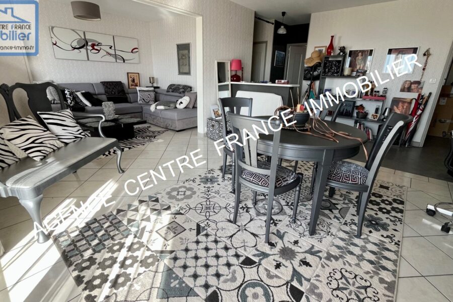 Appartement à vendre à Bourges — Vue parc & jardin — photo 8