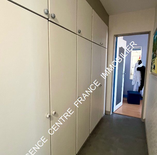 Appartement à vendre à Bourges — Vue parc & jardin — photo 9