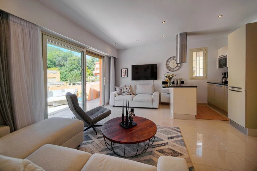 Appartement à vendre à Théoule-sur-mer — Vue mer — photo 16