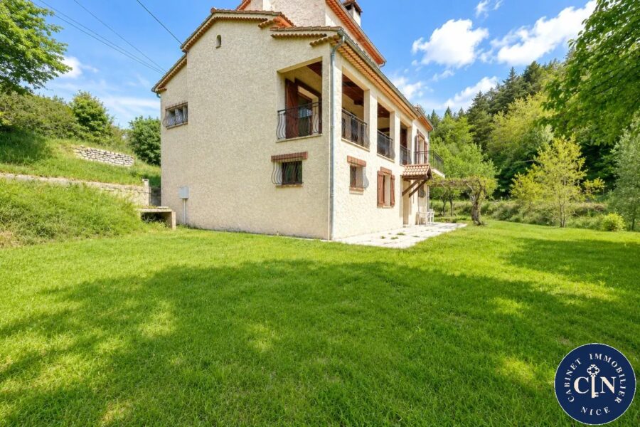 Maison à vendre à Annot — Vue montagne — photo 13