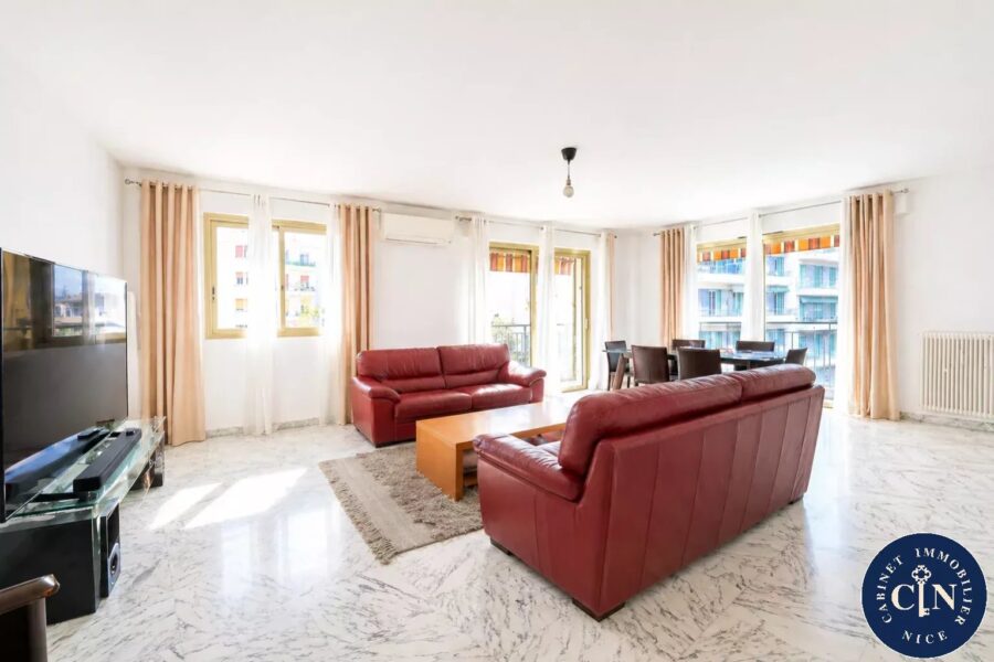 Appartement à vendre à Nice — Vue sur la ville — photo 3