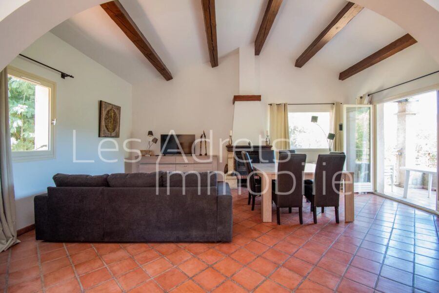 Maison à vendre à Les adrets-de-l&rsquo;estérel — Vue montagne — photo 7