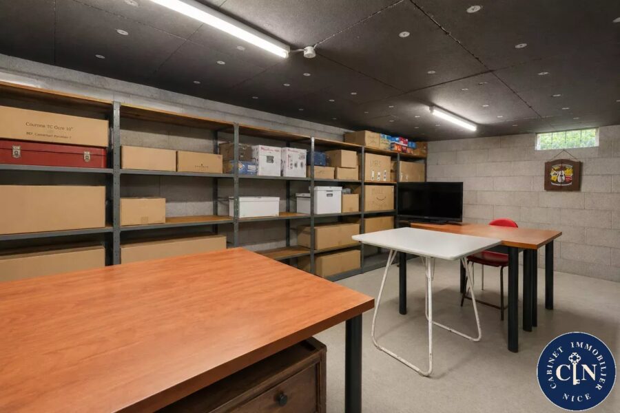 Maison à vendre à Le broc — Vue montagne — photo 18
