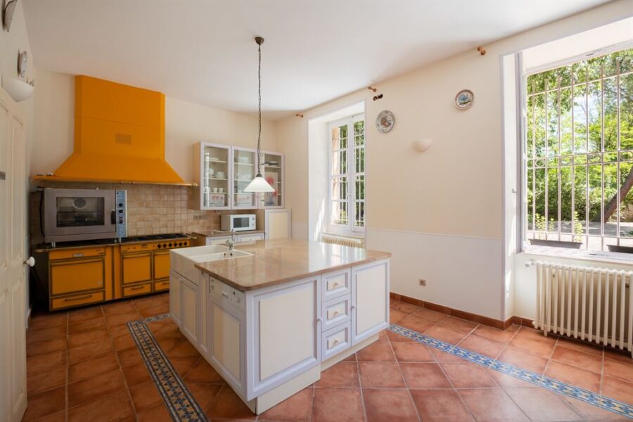 Maison à vendre à Pezenas — Vue parc & jardin — photo 14
