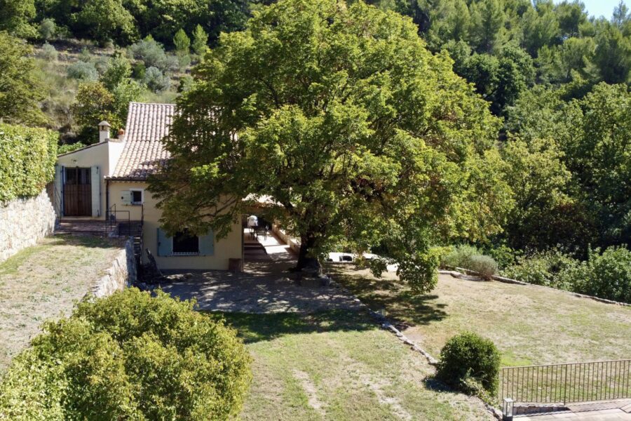 Maison à vendre à Seillans — Vue montagne — photo 12